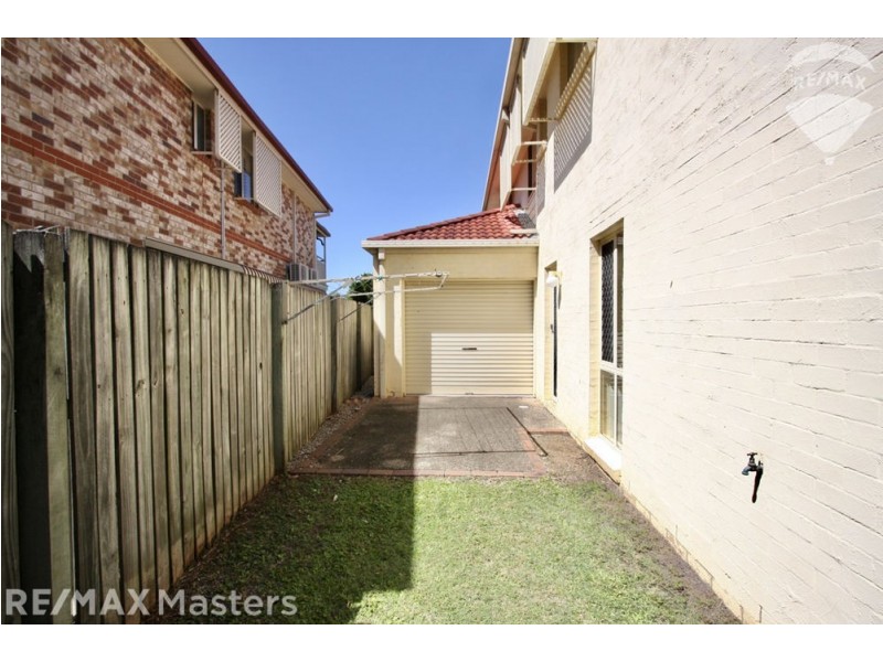 10 Ngairi Close, Eight Mile Plains QLD 4113