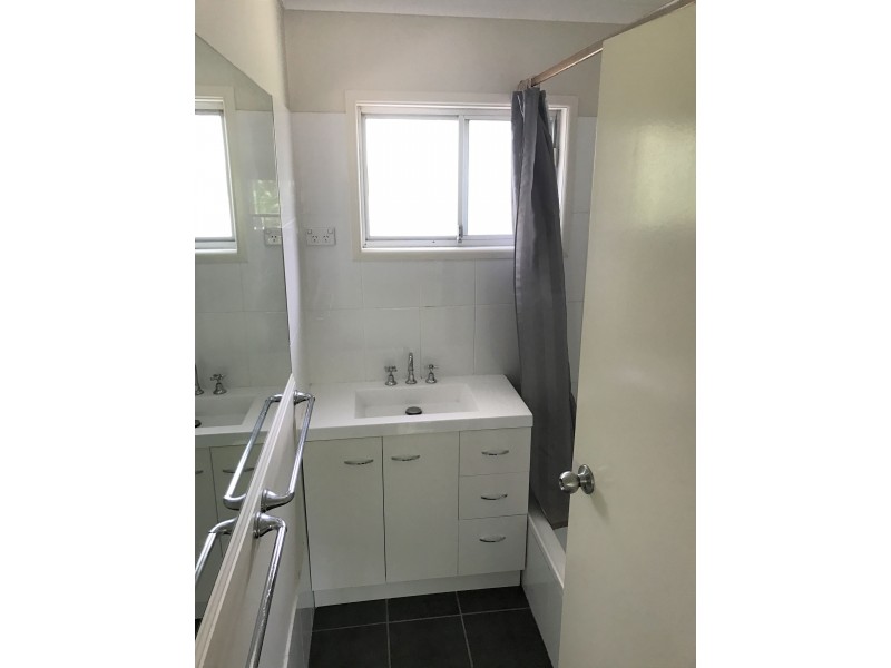 11 Fritz St, Loganlea QLD 4131