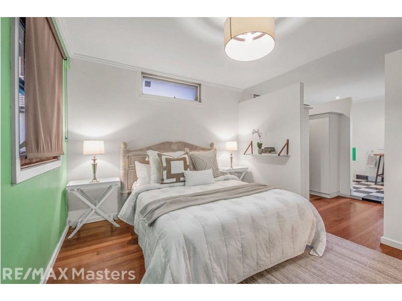 61 Fegen Dr, Moorooka QLD 4105