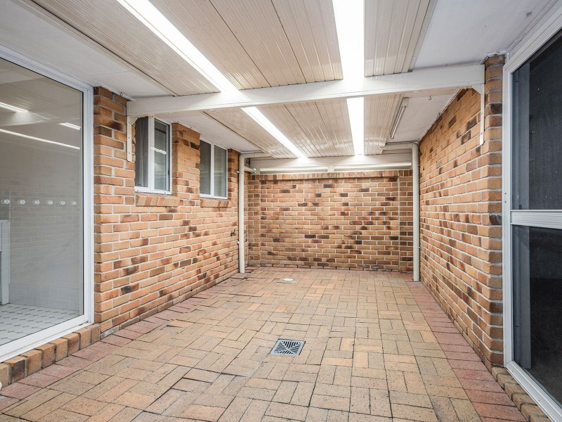 6 Noumea Pl, Forest Lake QLD 4078