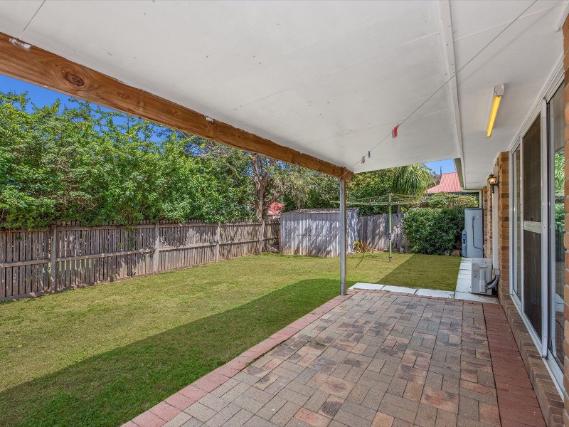 6 Noumea Pl, Forest Lake QLD 4078