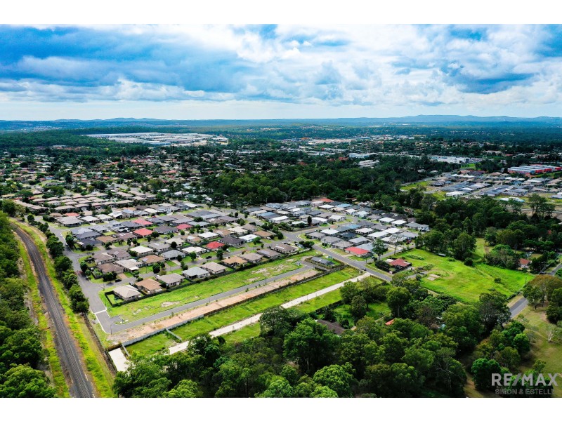 149a Peverell Street, Hillcrest QLD 4118