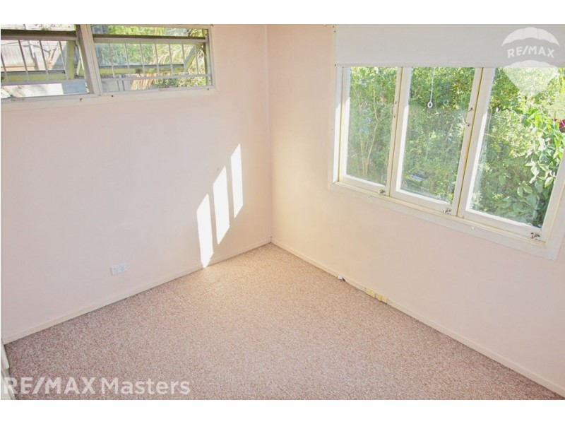 129 Mt Gravatt-Capalaba Road, Upper Mount Gravatt QLD 4122