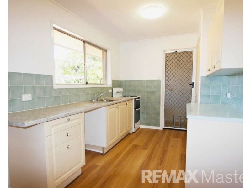 2 Sunderland Street, Macgregor QLD 4109