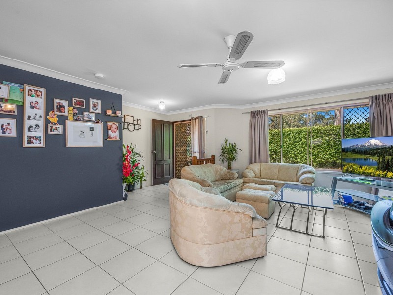 70 Lanata Cr, Forest Lake QLD 4078