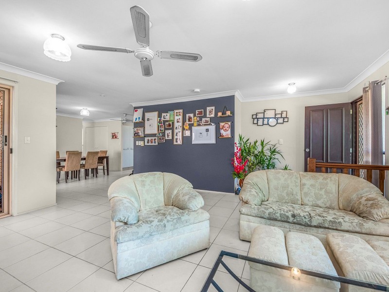70 Lanata Cr, Forest Lake QLD 4078