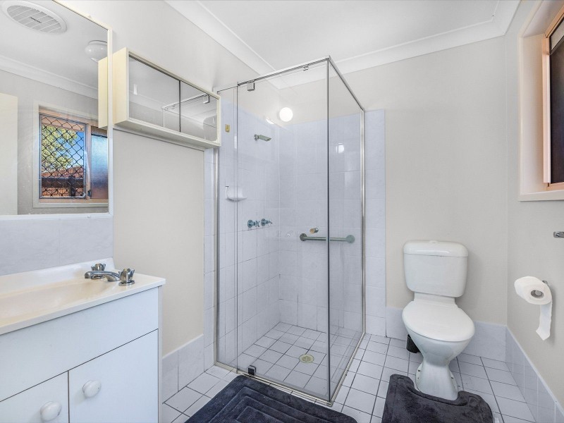 70 Lanata Cr, Forest Lake QLD 4078