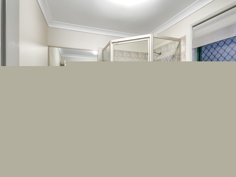 18 Weranga Place, Parkinson QLD 4115