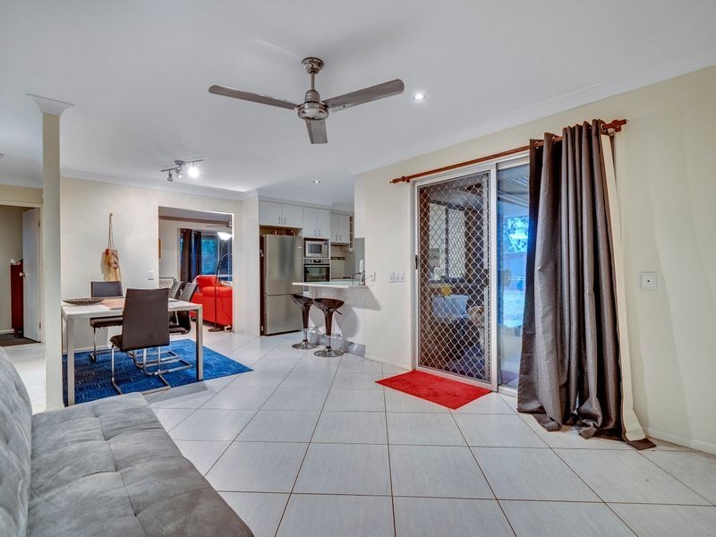 109 Deebing Creek Road, Yamanto QLD 4305