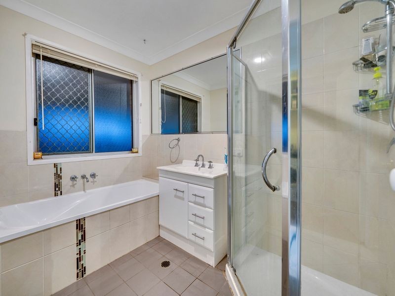 109 Deebing Creek Road, Yamanto QLD 4305