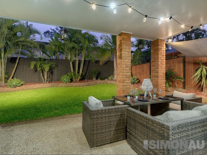 7 Toorak Place, Forest Lake QLD 4078