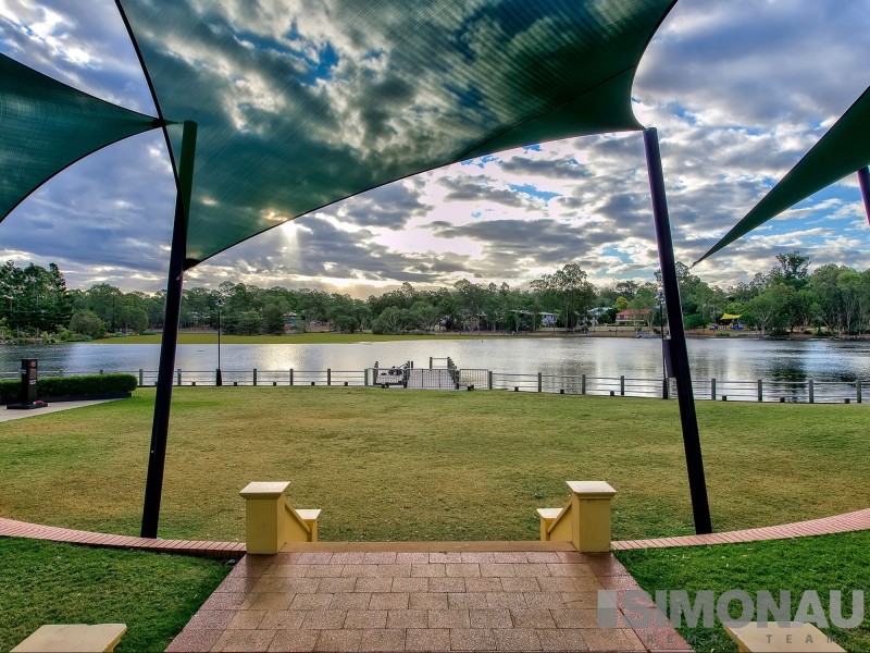 7 Toorak Place, Forest Lake QLD 4078