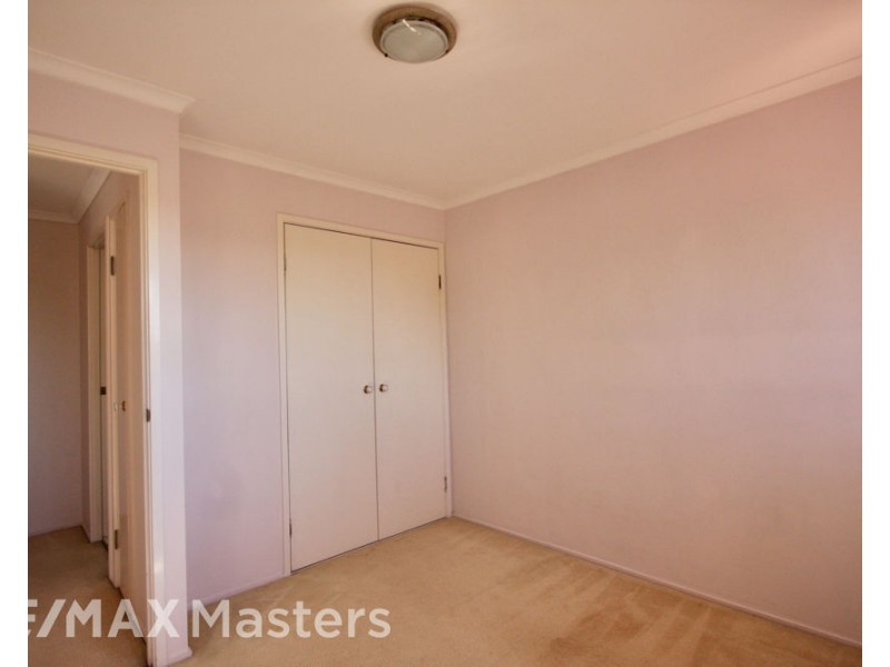 2 Charles Place, Runcorn QLD 4113