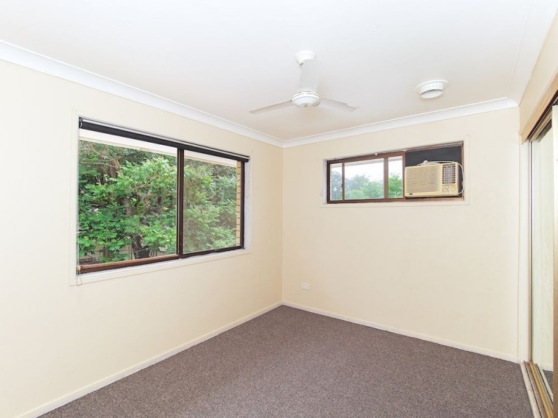 27 Banksia Street, Browns Plains QLD 4118