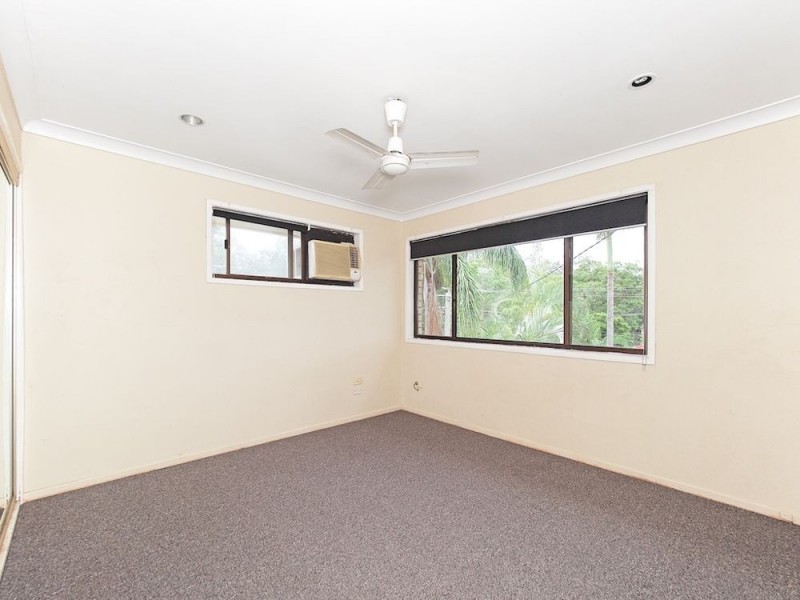 27 Banksia Street, Browns Plains QLD 4118