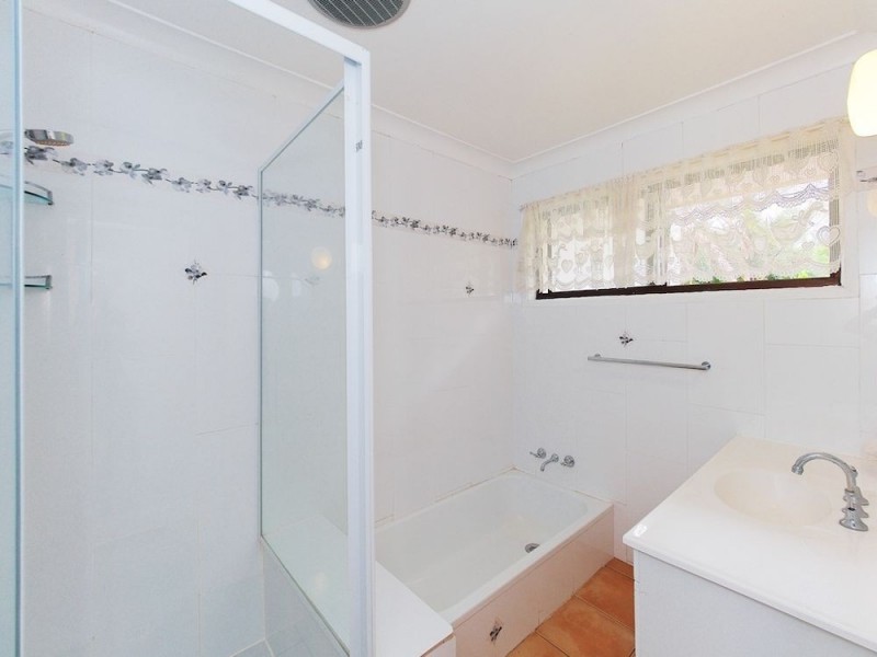 27 Banksia Street, Browns Plains QLD 4118