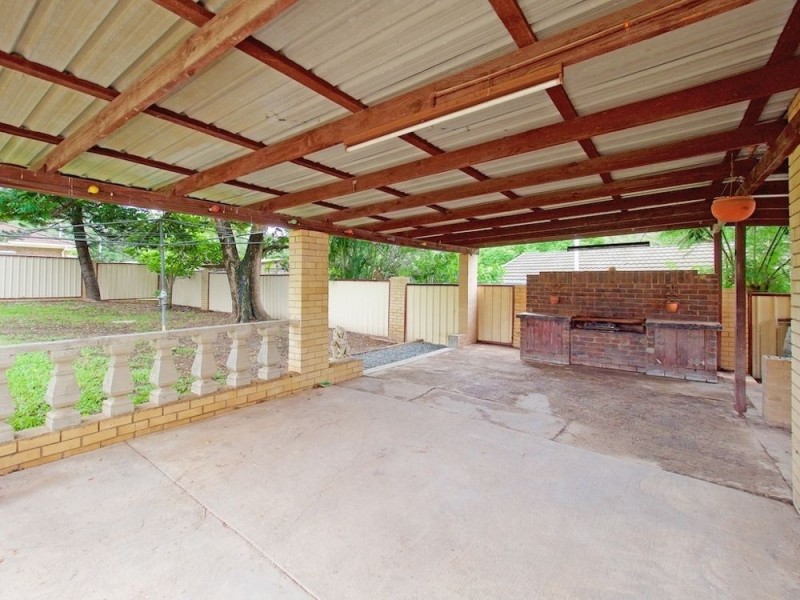 27 Banksia Street, Browns Plains QLD 4118