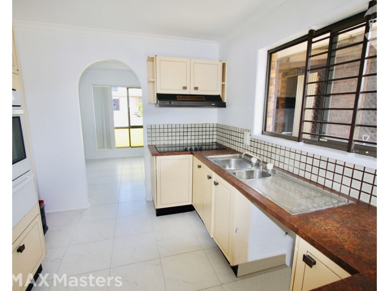 2 Pecan Street, Sunnybank Hills QLD 4109