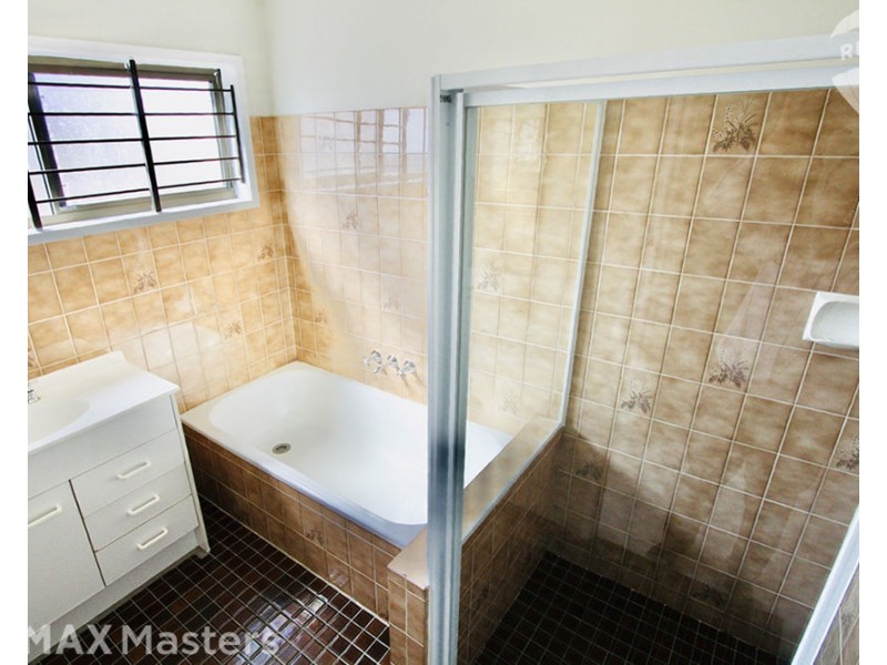 2 Pecan Street, Sunnybank Hills QLD 4109