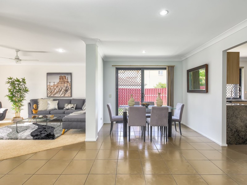 26 Watheroo Place, Parkinson QLD 4115