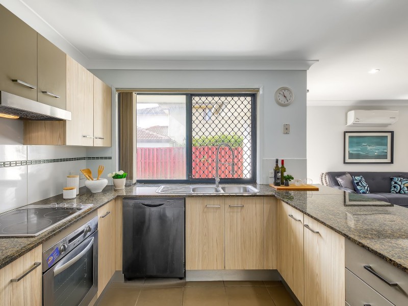 26 Watheroo Place, Parkinson QLD 4115