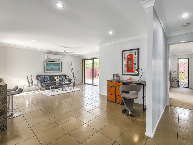 26 Watheroo Place, Parkinson QLD 4115