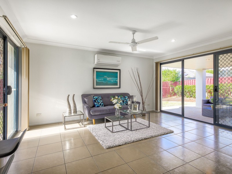 26 Watheroo Place, Parkinson QLD 4115