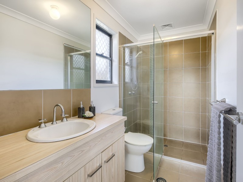 26 Watheroo Place, Parkinson QLD 4115