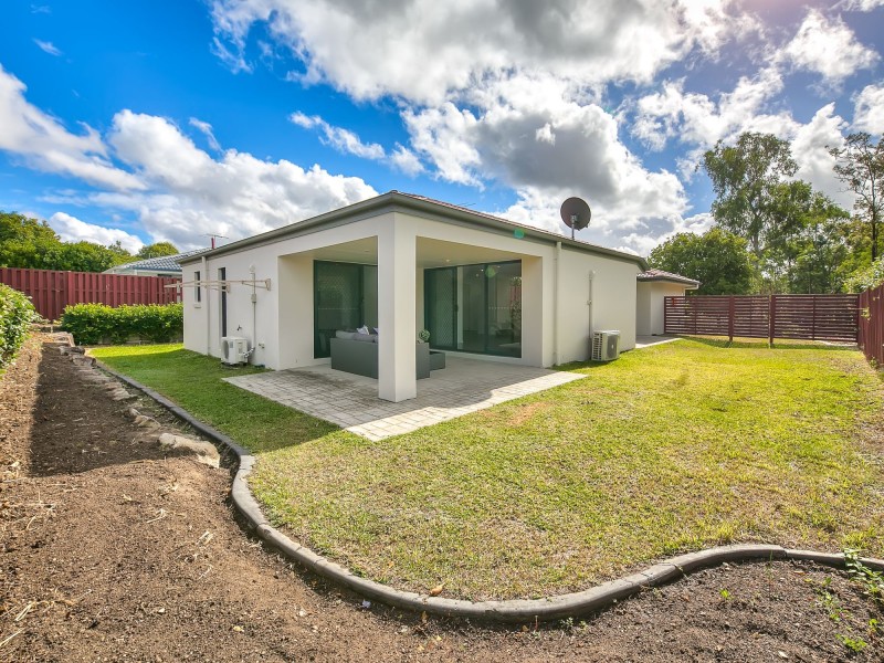 26 Watheroo Place, Parkinson QLD 4115