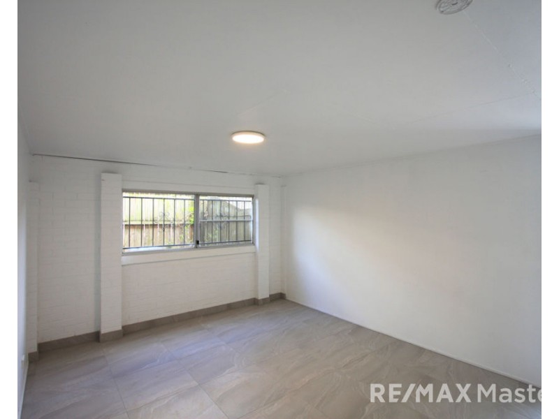 16 Silex Street, Mansfield QLD 4122