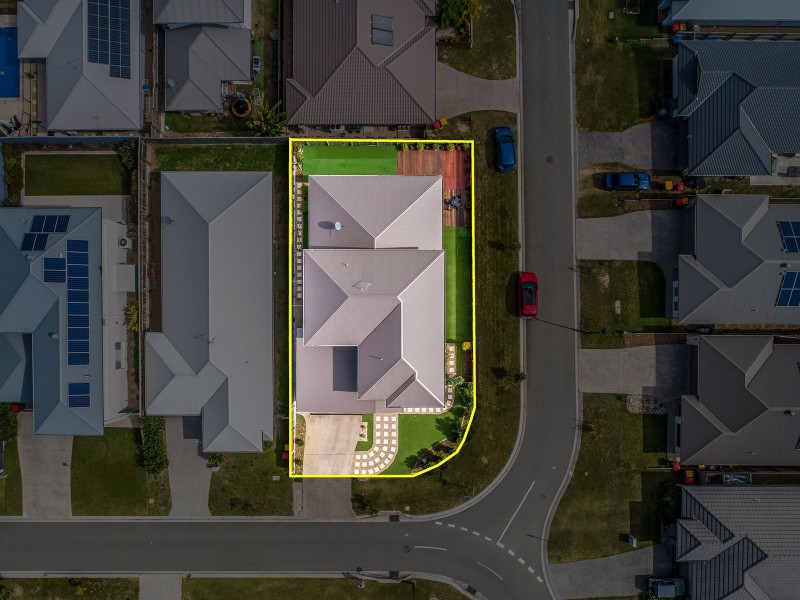 16 Regal Pl, Heathwood QLD 4110