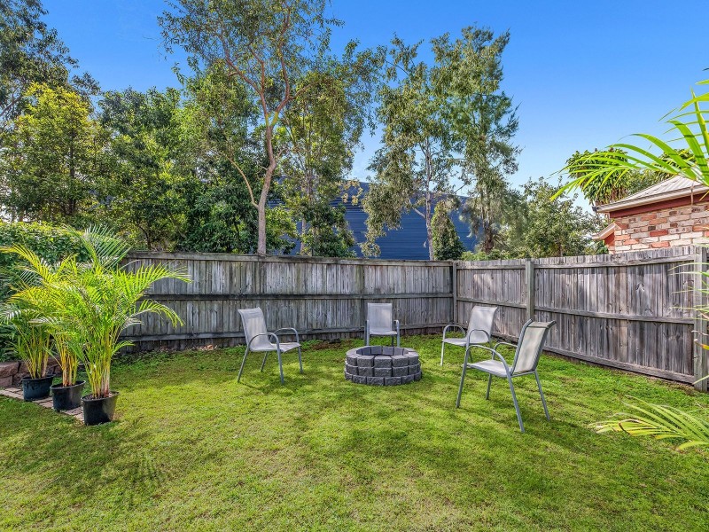 14 Chiswick Pl, Forest Lake QLD 4078