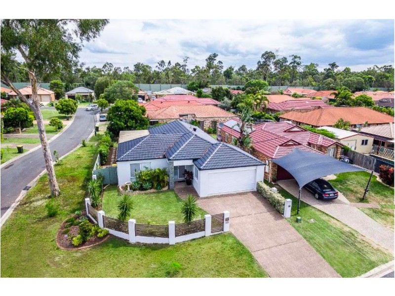 19 Columbus Pl, Forest Lake QLD 4078