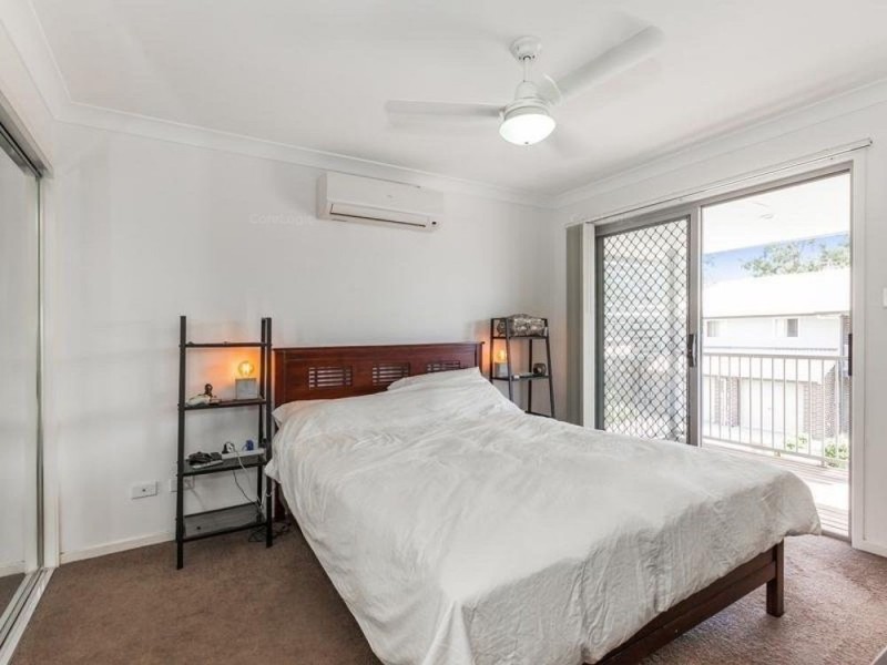 2/23-25 Blackwell Street, Hillcrest QLD 4118