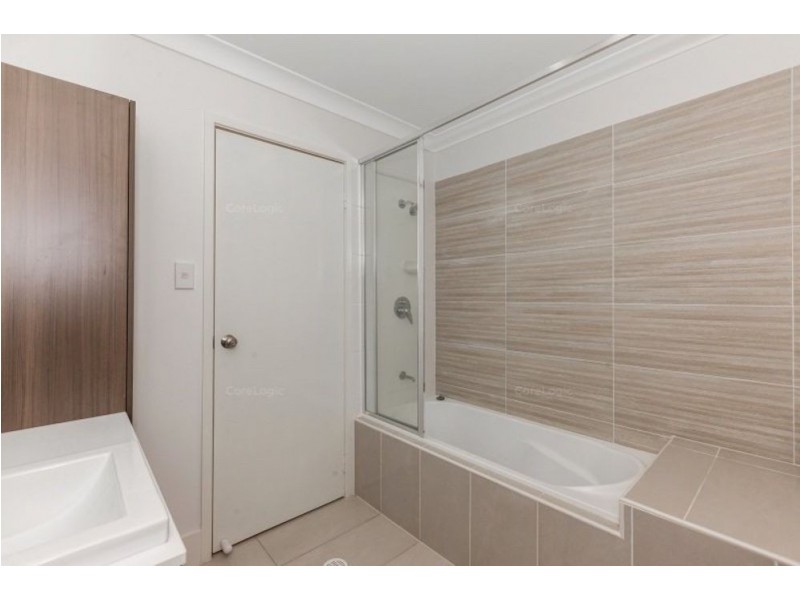 2/23-25 Blackwell Street, Hillcrest QLD 4118