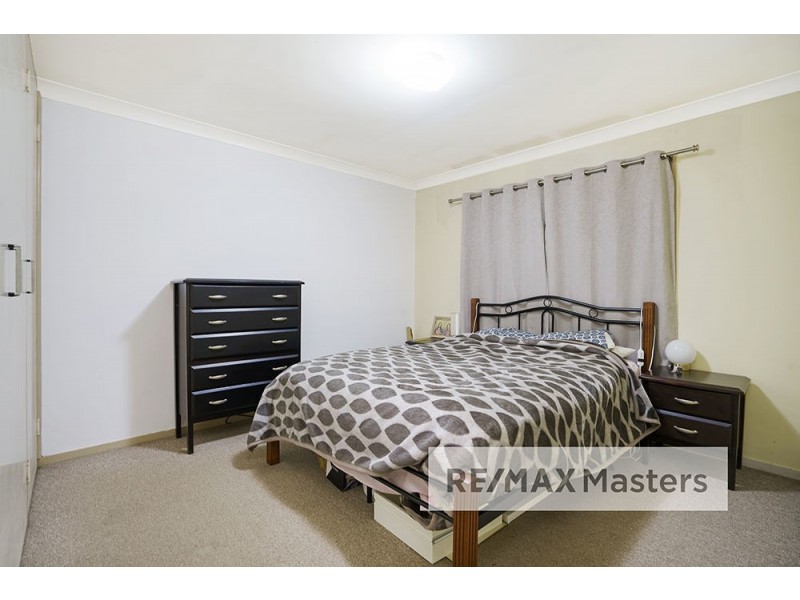 4 DOME ST, Eight Mile Plains QLD 4113