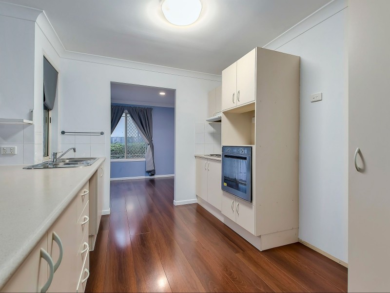 44 Sunflower Crescent, Calamvale QLD 4116