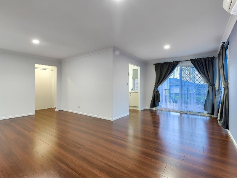 44 Sunflower Crescent, Calamvale QLD 4116