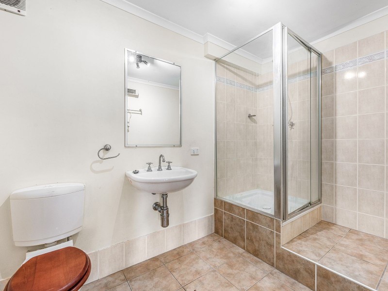 1 Caledenia St, Acacia Ridge QLD 4110