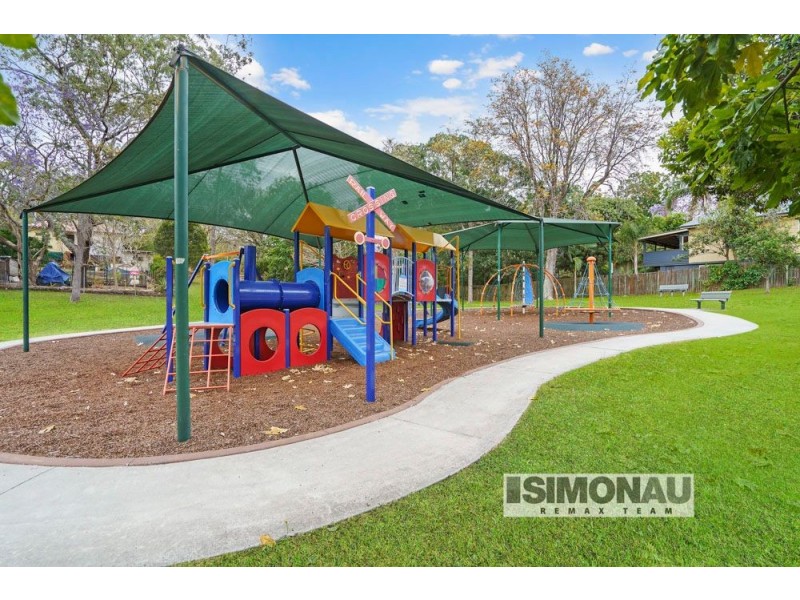 50 Lyon Avenue, Oxley QLD 4075