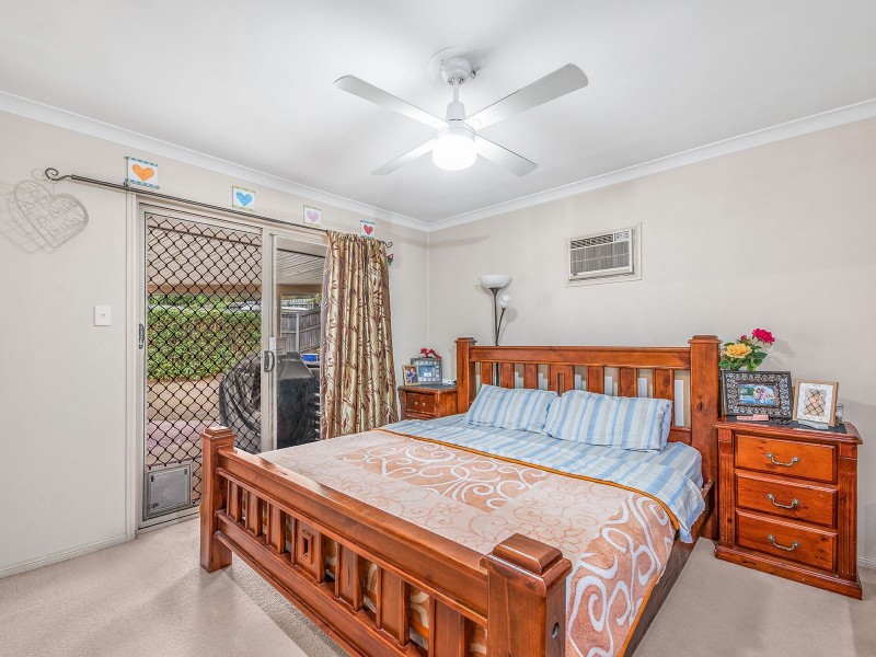25 Harrision Cr, Forest Lake QLD 4078