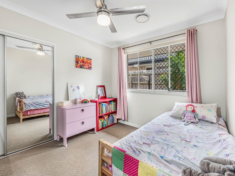 70 Giancarlo Cres, Doolandella QLD 4077