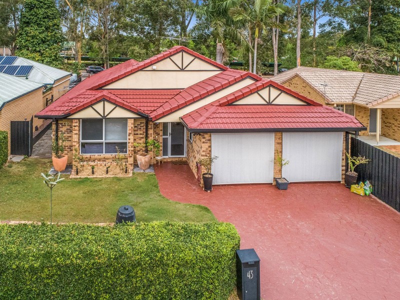 43 Clarendon Cct, Forest Lake QLD 4078