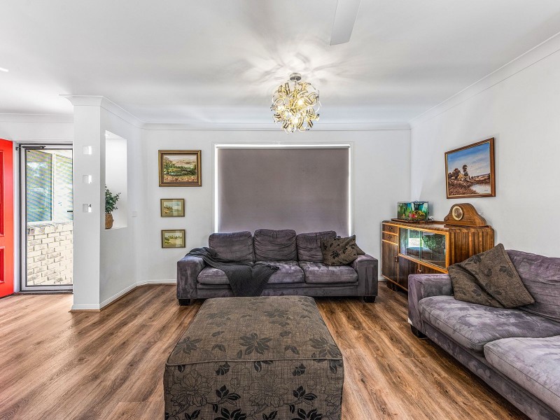 43 Clarendon Cct, Forest Lake QLD 4078