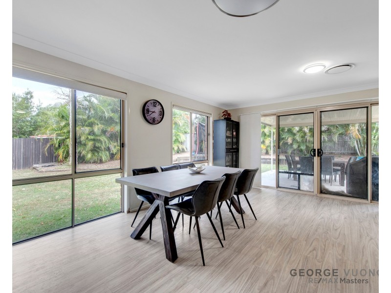 97 Jubilee Avenue, Forest Lake QLD 4078