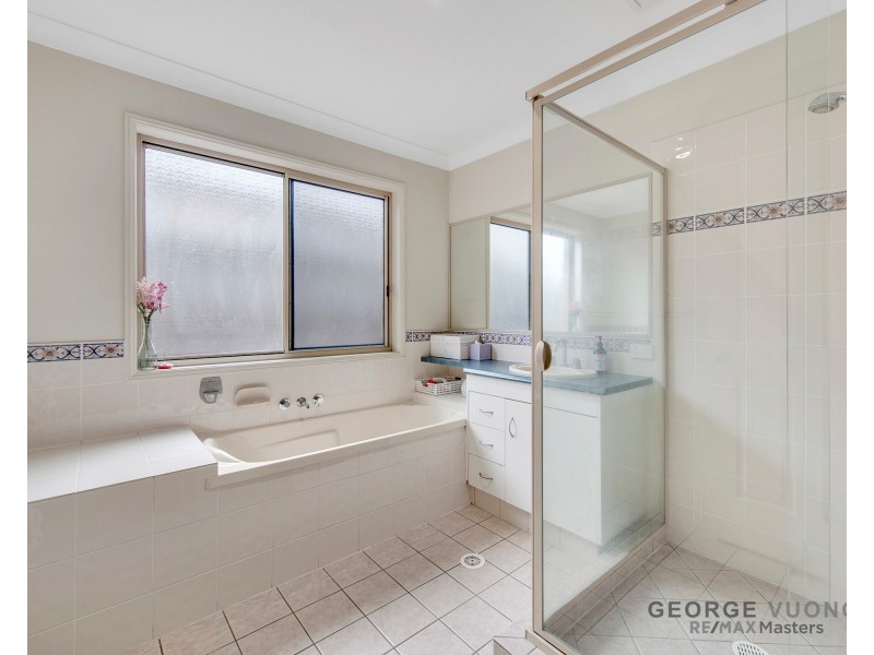 97 Jubilee Avenue, Forest Lake QLD 4078