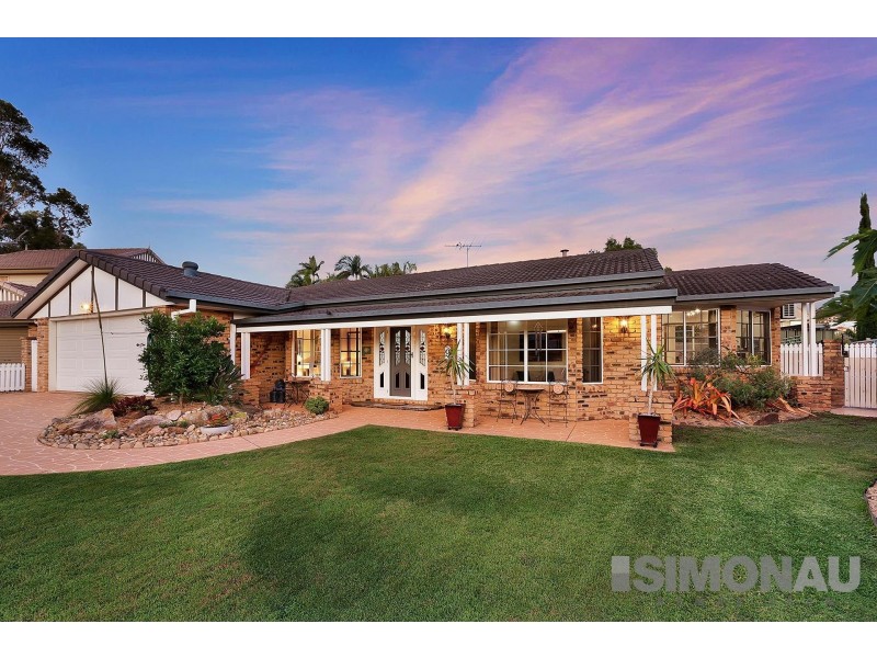 9 Pinecroft Close, Calamvale QLD 4116