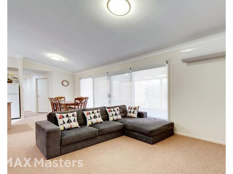 30 Acorn Cct, Forest Lake QLD 4078