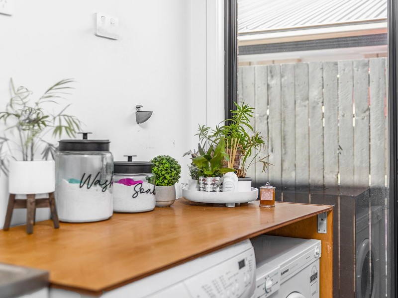 13 Hibiscus Cl, Ellen Grove QLD 4078