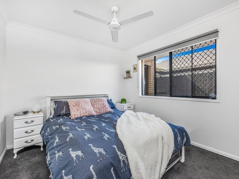 13 Hibiscus Cl, Ellen Grove QLD 4078